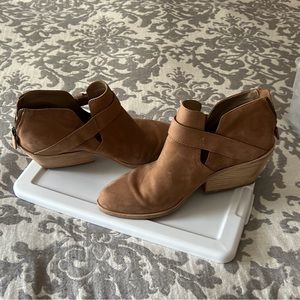 Eileen Fisher Booties